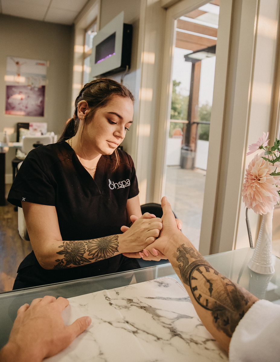 Personalized spa treatment consultation at Ohspa
